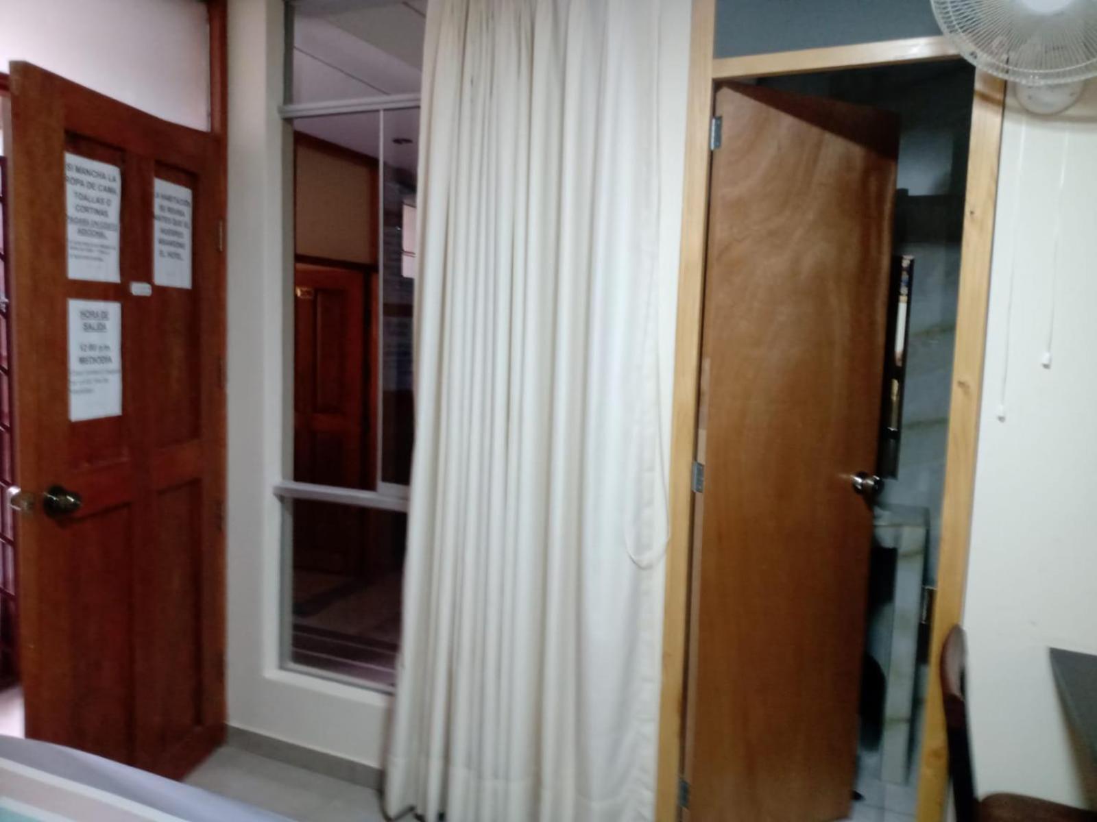 Hotel Saraja Ica Bagian luar foto